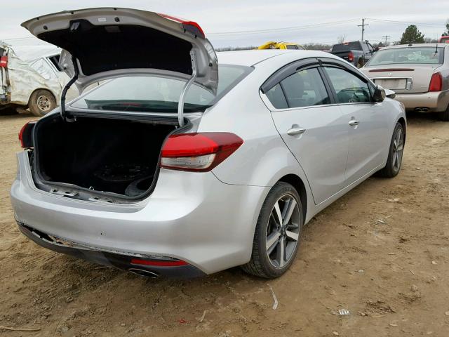 3KPFL4A83HE128104 - 2017 KIA FORTE EX SILVER photo 4