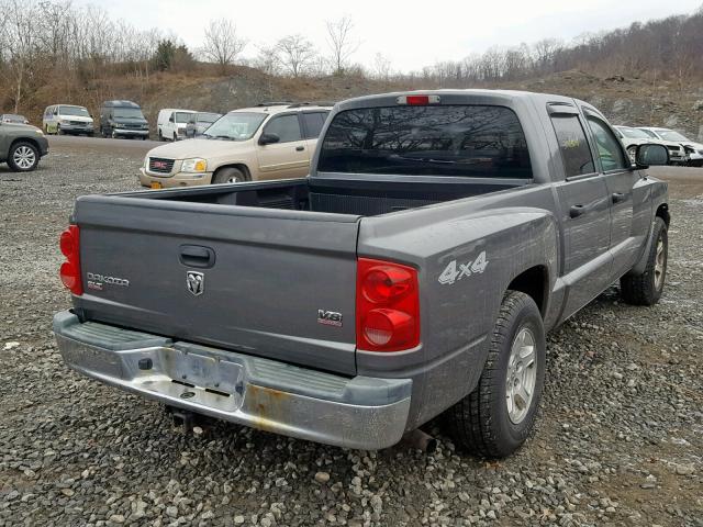 1D7HW48N26S502164 - 2006 DODGE DAKOTA QUA GRAY photo 4