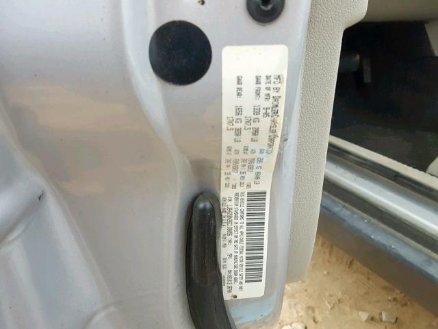 1J8HG58N26C139056 - 2006 JEEP COMMANDER SILVER photo 10