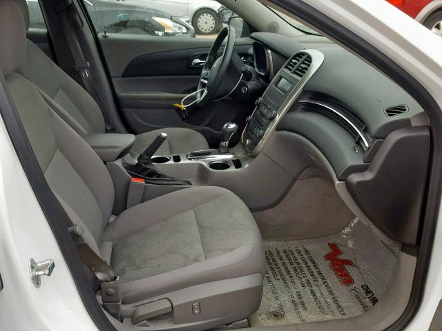 1G11B5SL1FF100089 - 2015 CHEVROLET MALIBU LS 白色 照片 5