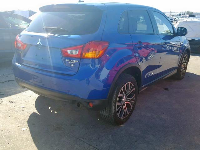 JA4AP3AW0GZ048084 - 2016 MITSUBISHI OUTLANDER BLUE photo 4