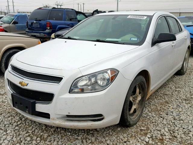 1G1ZG57B79F119982 - 2009 CHEVROLET MALIBU LS WHITE photo 2