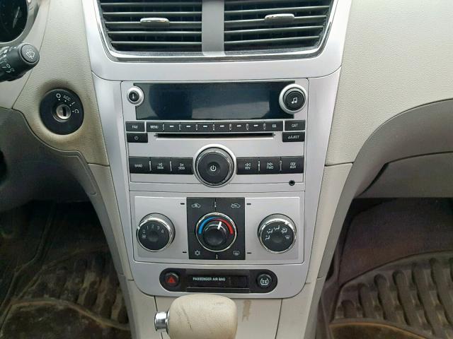 1G1ZG57B79F119982 - 2009 CHEVROLET MALIBU LS WHITE photo 9