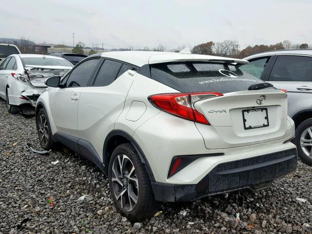 NMTKHMBX4JR039450 - 2018 TOYOTA C-HR XLE WHITE photo 3