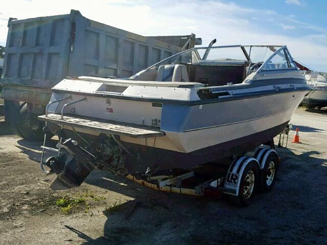 1NZ00030H818 - 1986 LRSO BOAT BLUE photo 4