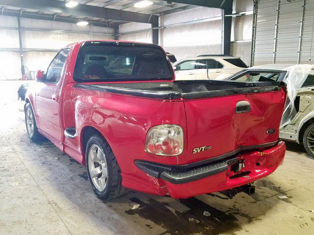 2FTZF07351CA47203 - 2001 FORD F150 SVT L RED photo 3