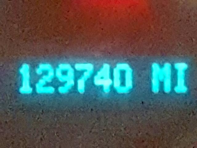 1G1ZH57B18F236596 - 2008 CHEVROLET MALIBU 1LT GRAY photo 8