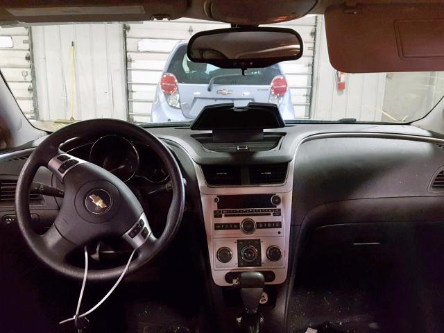 1G1ZH57B18F236596 - 2008 CHEVROLET MALIBU 1LT GRAY photo 9