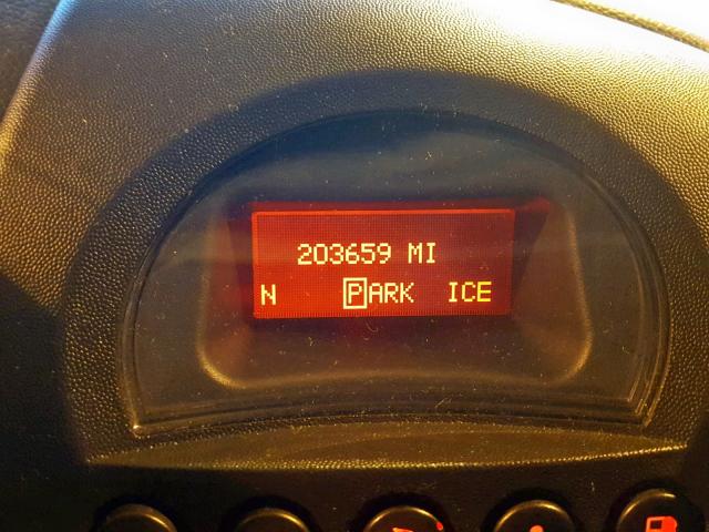 2G2WP582481183903 - 2008 PONTIAC GRAND PRIX GRAY photo 8