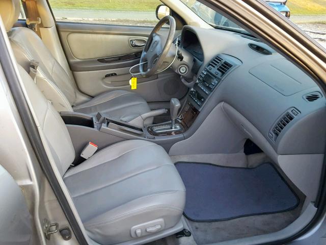 JN1CA31D51T617118 - 2001 NISSAN MAXIMA GXE GRAY photo 5