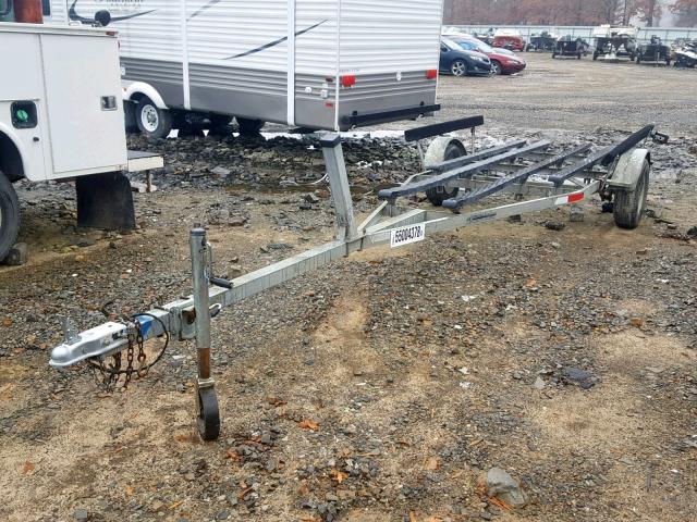 4LYBG1811CH001765 - 2012 BOAT TRAILER SILVER photo 2