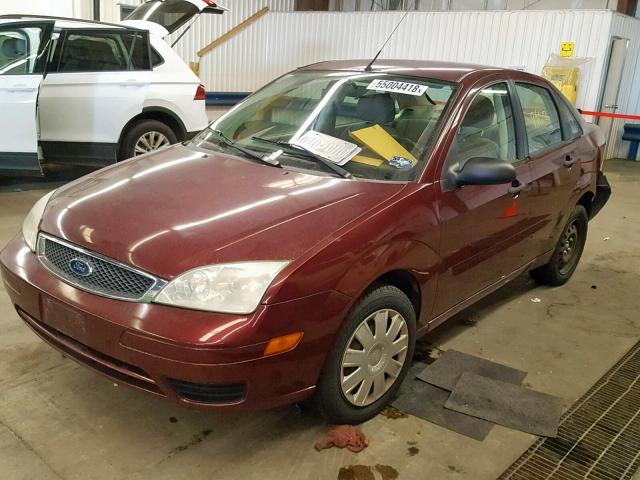 1FAFP34N67W306128 - 2007 FORD FOCUS ZX4 RED photo 2