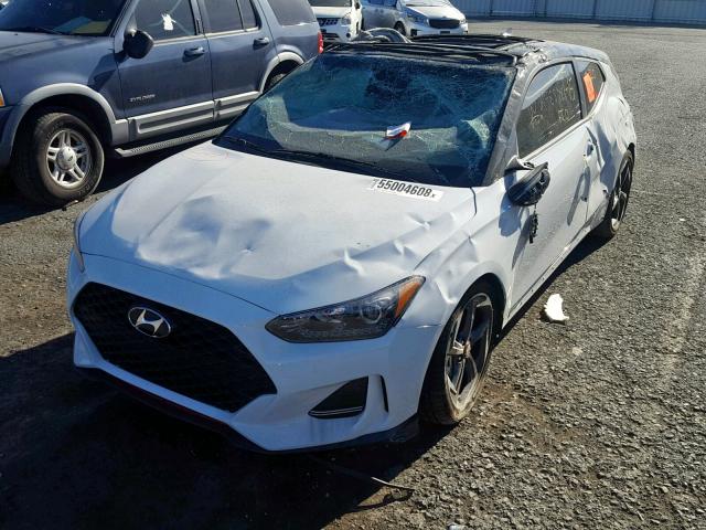 KMHTH6AB1KU014232 - 2019 HYUNDAI VELOSTER T WHITE photo 2