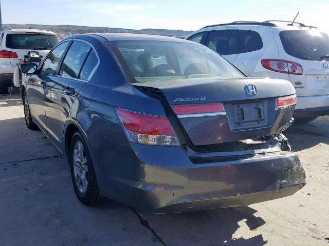 1HGCP2F41BA063413 - 2011 HONDA ACCORD LXP GRAY photo 3