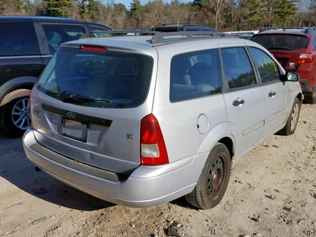 1FAFP36Z04W102498 - 2004 FORD FOCUS SE GRAY photo 4