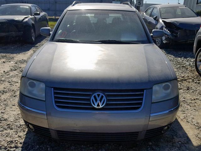 WVWVD63B12E021990 - 2002 VOLKSWAGEN PASSAT GLS GRAY photo 9