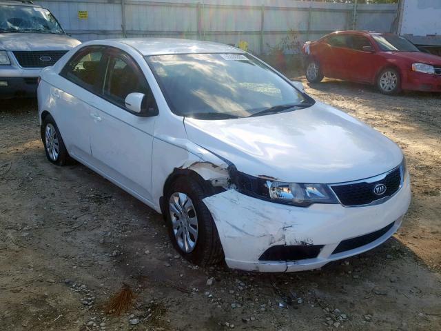 KNAFU4A25B5354766 - 2011 KIA FORTE EX WHITE photo 1