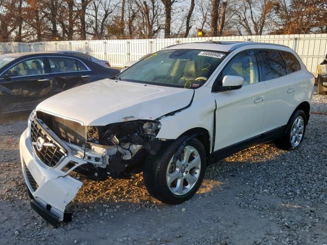 YV4952DL3D2408198 - 2013 VOLVO XC60 3.2 WHITE photo 2