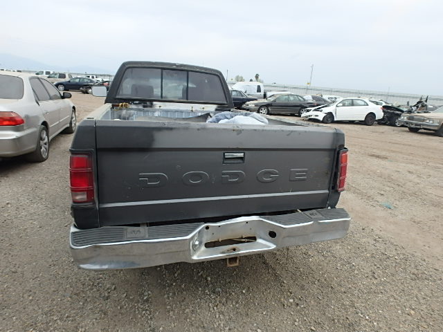 1B7GL23Y5NS661246 - 1992 DODGE DAKOTA BLACK photo 10