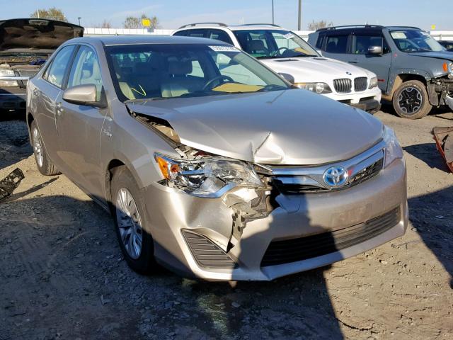 4T1BD1FK5EU107830 - 2014 TOYOTA CAMRY HYBR SILVER photo 1