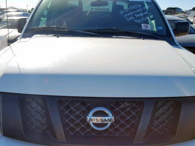 1N6BA0EK2CN317332 - 2012 NISSAN TITAN S WHITE photo 7