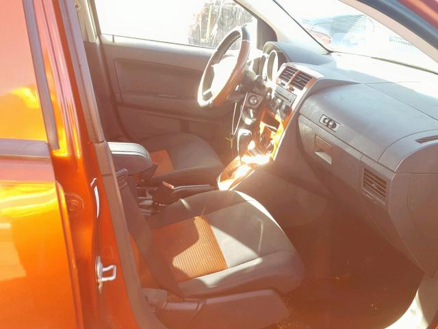 1B3HB48A49D148743 - 2009 DODGE CALIBER SX ORANGE photo 5