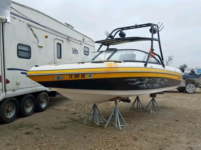 MB2T7264H304 - 2004 MALI WAKESETTER TWO TONE photo 1