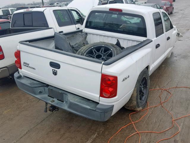 1D7HW28K48S590924 - 2008 DODGE DAKOTA QUA WHITE photo 4