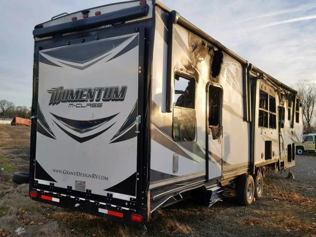 573FM463XH1204066 - 2017 TRAIL KING 5TH WHEEL WHITE photo 4