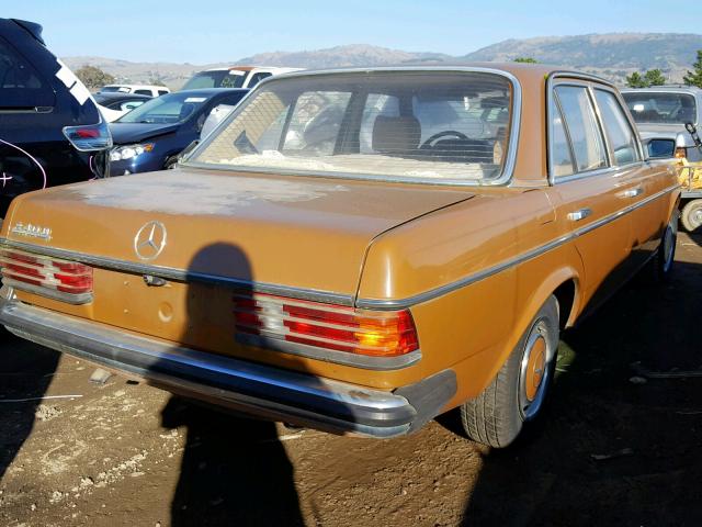 WDB12312204375 - 1980 MERCEDES-BENZ 240D TAN photo 4