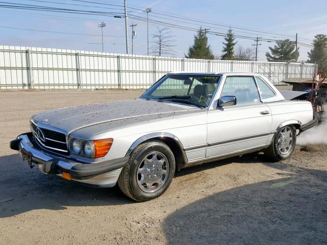 WDBBA48D8GA038213 - 1986 MERCEDES-BENZ 560 SL SILVER photo 2