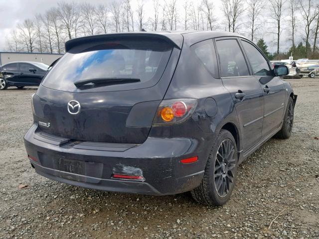 JM1BK143861531446 - 2006 MAZDA 3 HATCHBAC BLACK photo 4