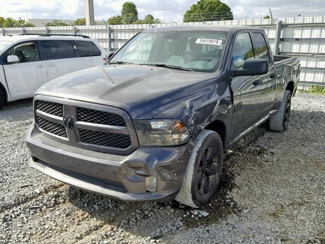 1C6RR6FT7JS100935 - 2018 RAM 1500 ST GRAY photo 2