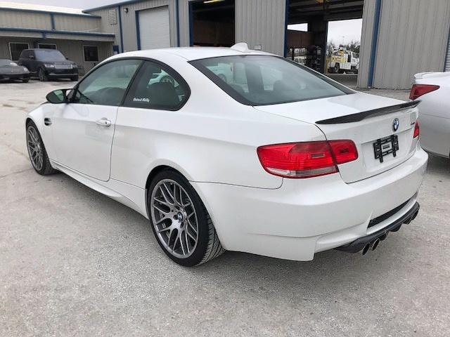 WBSWD93528PY40898 - 2008 BMW M3 WHITE photo 3