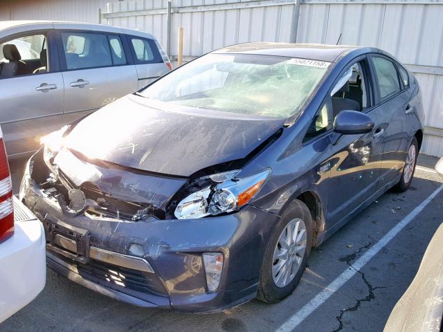 JTDKN3DP1E3060801 - 2014 TOYOTA PRIUS PLUG GRAY photo 2