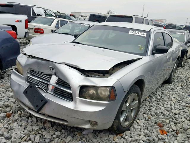 2B3KA33G78H144993 - 2008 DODGE CHARGER SX SILVER photo 2