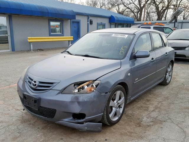 JM1BK144761431704 - 2006 MAZDA 3 HATCHBAC GRAY photo 2