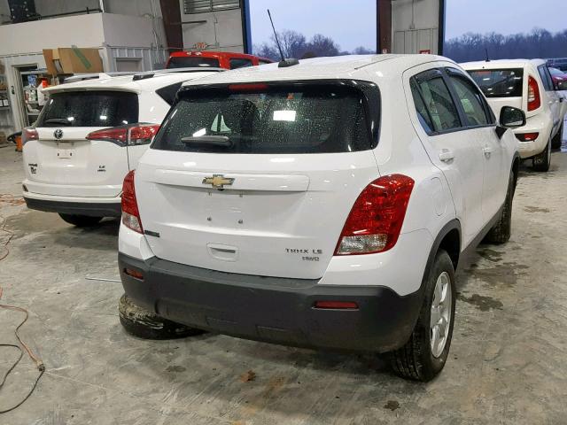 KL7CJPSB2FB104419 - 2015 CHEVROLET TRAX 1LS WHITE photo 4