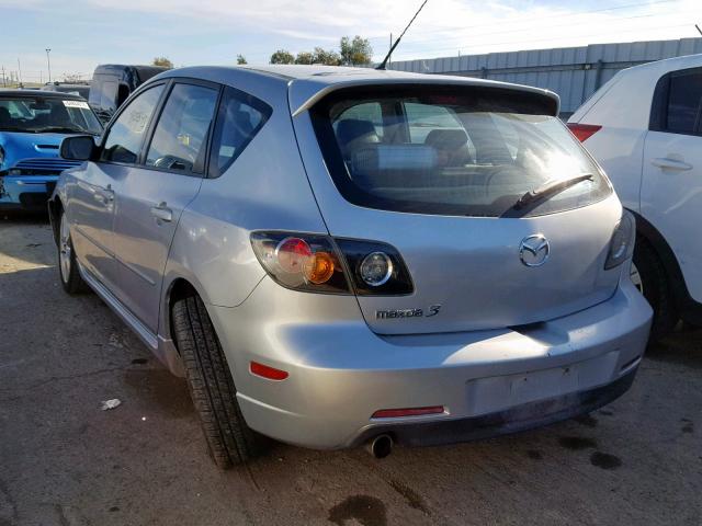 JM1BK343851305336 - 2005 MAZDA 3 HATCHBAC SILVER photo 3