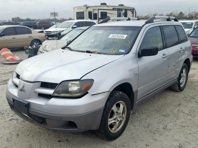 JA4LZ31G83U089100 - 2003 MITSUBISHI OUTLANDER SILVER photo 2