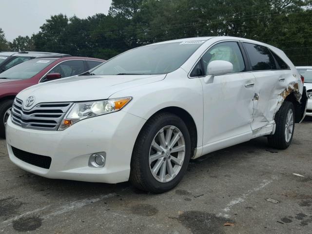 4T3ZA3BBXAU021844 - 2010 TOYOTA VENZA BASE WHITE photo 2