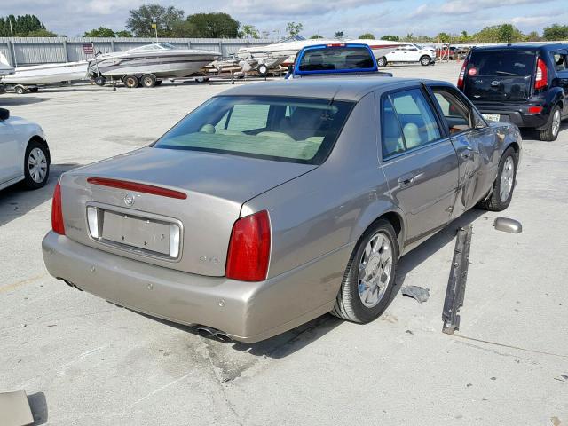 1G6KF57972U268521 - 2002 CADILLAC DEVILLE DT TAN photo 4