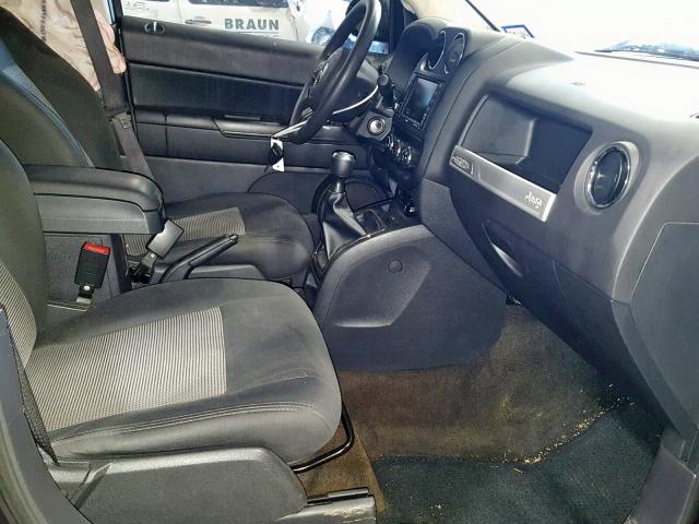 1C4NJCBA4ED851258 - 2014 JEEP COMPASS SP Grafit foto 5