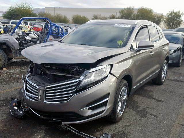 5LMCJ1C96HUL21077 - 2017 LINCOLN MKC PREMIE GRAY photo 2