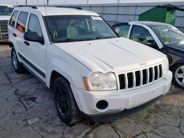 1J4GR48K85C551116 - 2005 JEEP GRAND CHER WHITE photo 1