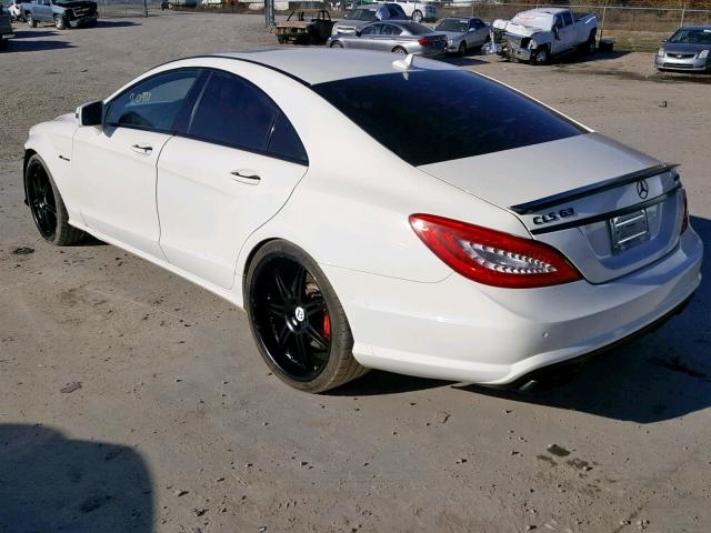 WDDLJ7EB6CA032825 - 2012 MERCEDES-BENZ CLS 63 AMG WHITE photo 3