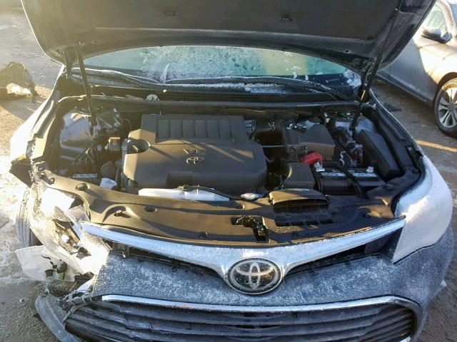 4T1BK1EB3JU282806 - 2018 TOYOTA AVALON XLE SILVER photo 7