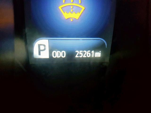 4T1BK1EB3JU282806 - 2018 TOYOTA AVALON XLE SILVER photo 8