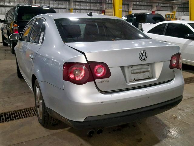 3VWRM81K98M008047 - 2008 VOLKSWAGEN JETTA SE SILVER photo 3