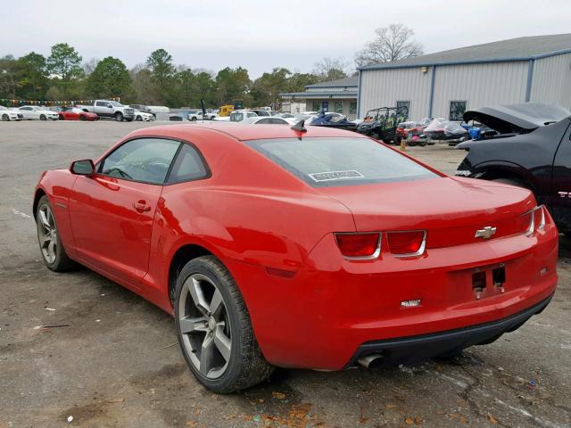 2G1FA1EV2A9203215 - 2010 CHEVROLET CAMARO LS RED photo 3